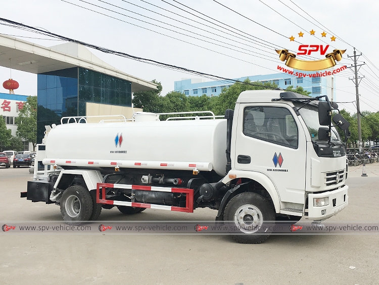 To Philippines - 6,000 litres Water Sprinkling Truck - RF To Philippines - 6,000 litres Water Sprinkling Truck - RF